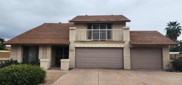 beige house exterior before painting Preview Image 10