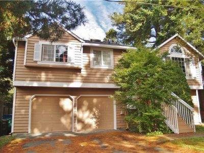 professional exterior painting in Shoreline, WA by CertaPro