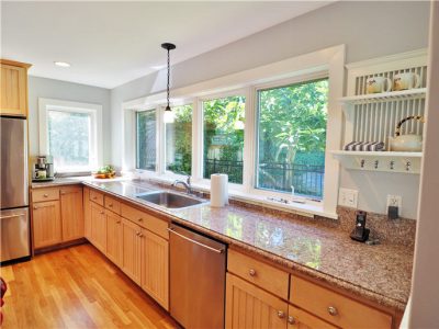 professional interior painting in Windermere, WA by CertaPro