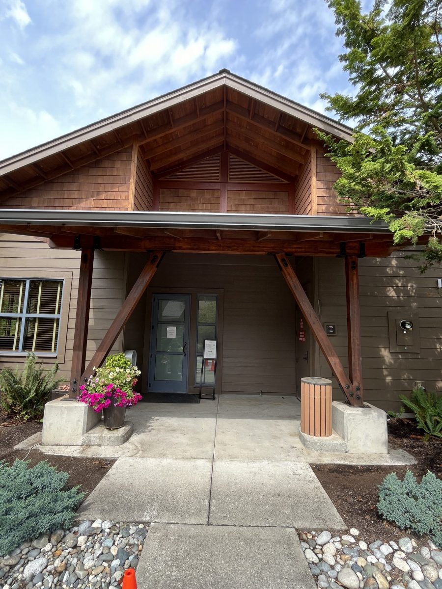 Country Club (After) Preview Image 16