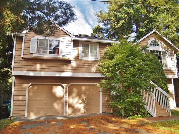 professional exterior painting in Shoreline, WA by CertaPro