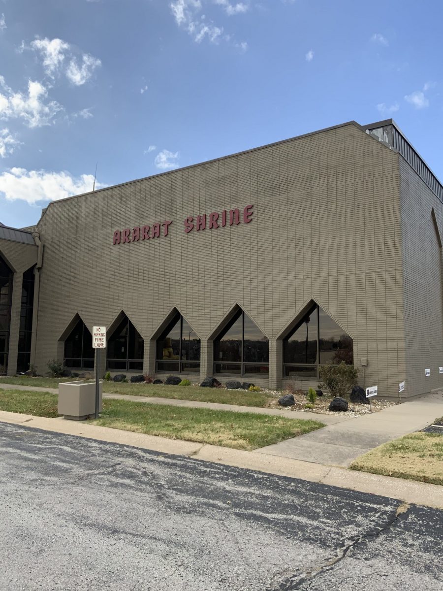 Exterior Commercial Building Painting Project Preview Image 4