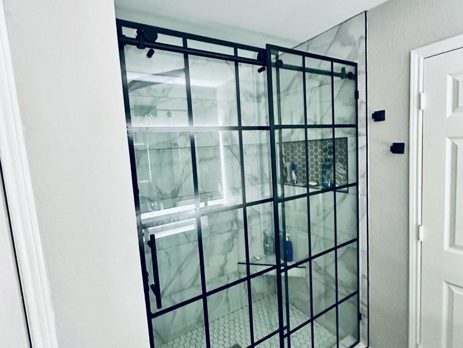 bathroom Preview Image 1