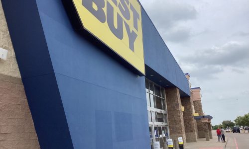 Retail Mall Painting Case Study Before Photo