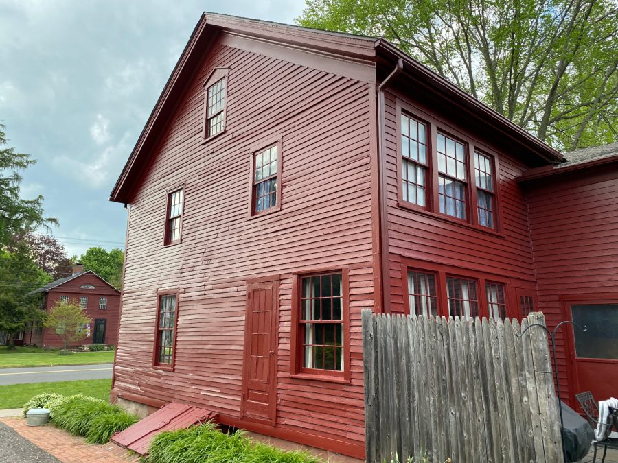 This is a side view of the antique home in Old Wethersfield after being painted. Preview Image 1