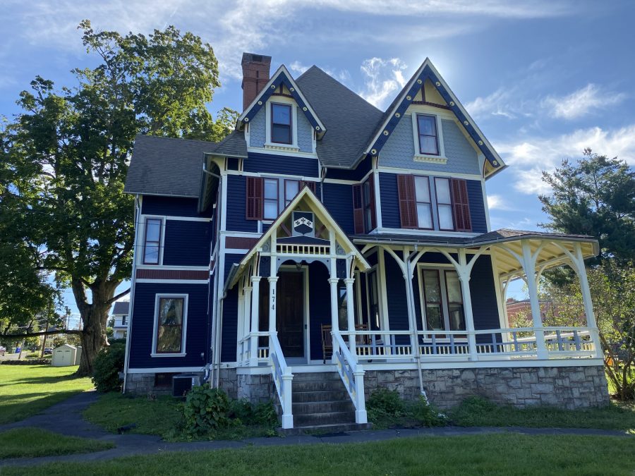 historical home in Bristol Preview Image 1