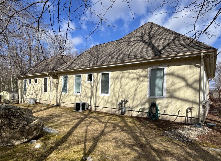 side view of house before painting Preview Image 10