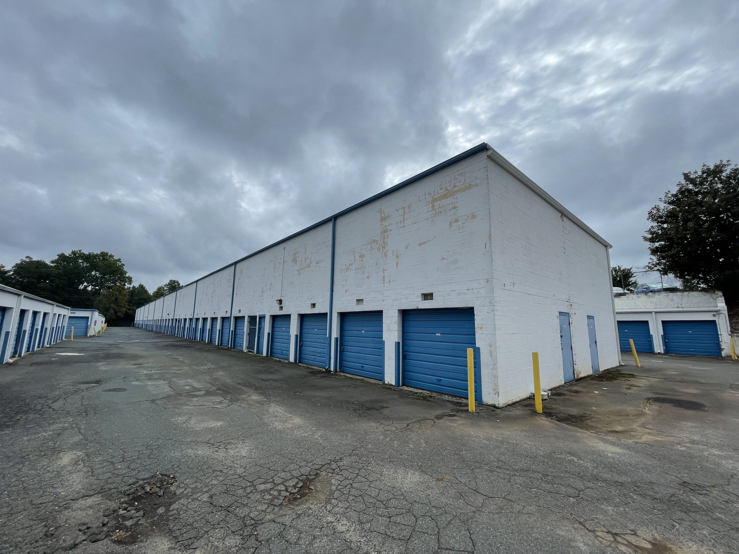 mini storage building south boulevard charlotte before repainting