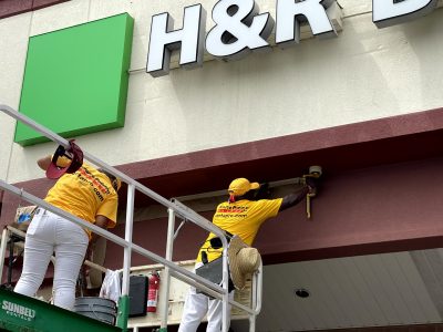 independence shopping center exterior painting
