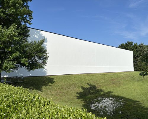 painted side of exterior commercial building white charlotte, nc Preview Image 4