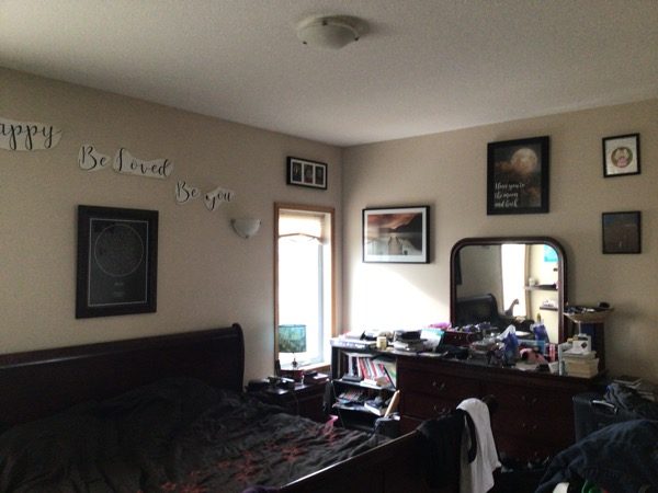 bedroom before paint job Preview Image 19