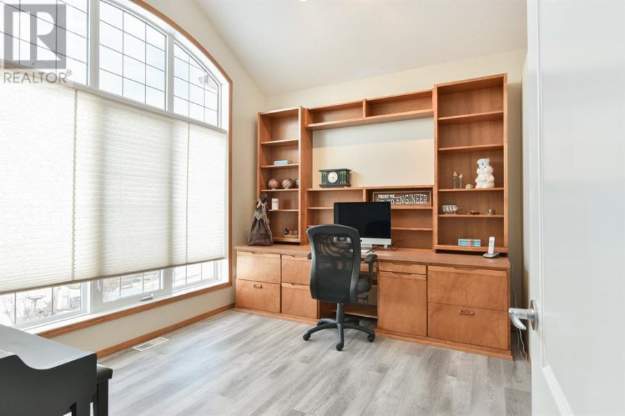 office after paint job Preview Image 12