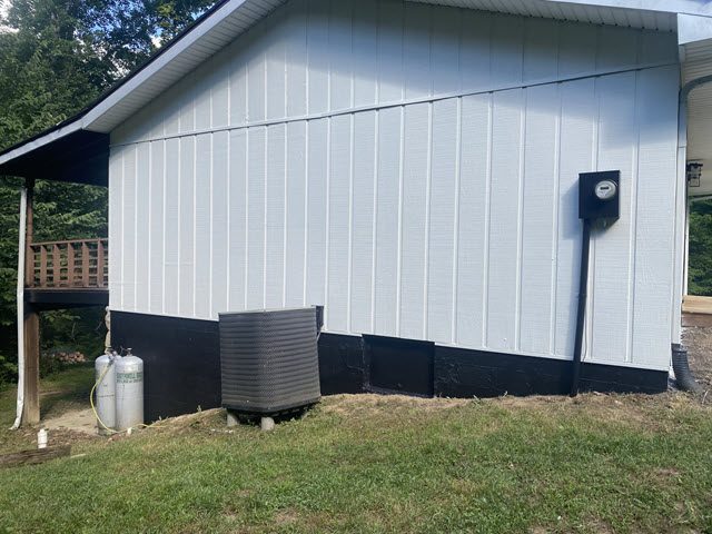 photo of repainted barn in jeffersonville Preview Image 2
