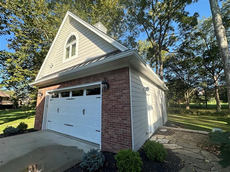 Gutter and Roof Painters in Greenville, IN Preview Image 9