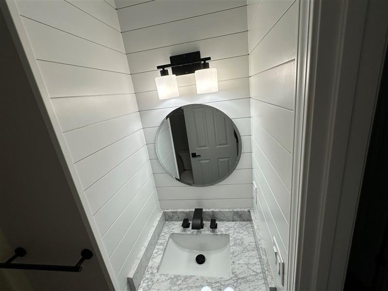 Bathroom painters and remodeling in Sellersburg Preview Image 6