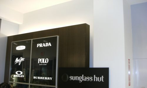 Sunglass Hut