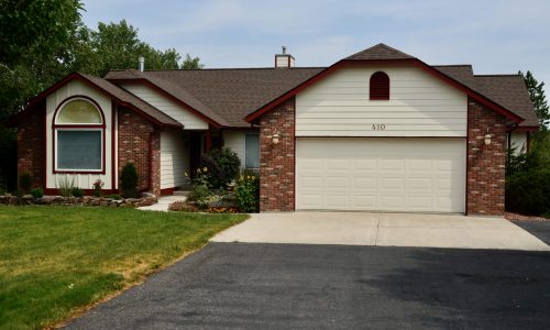 One Story Red Color Trim