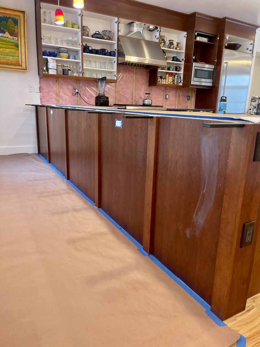 kitchen cabinets before Preview Image 4