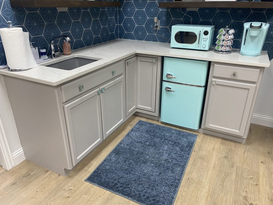 kitchen cabinet painting Preview Image 4