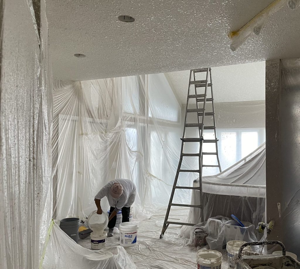 Do You Remove Popcorn Ceilings? Before