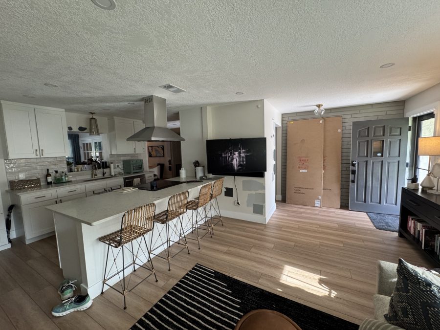 home kitchen interior before repaint Preview Image 9