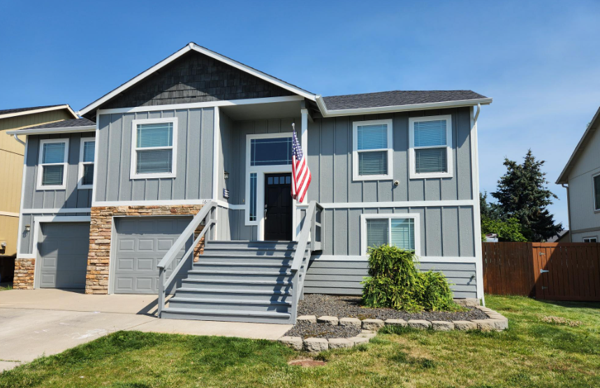 Two story house painting in North Spokane Preview Image 3