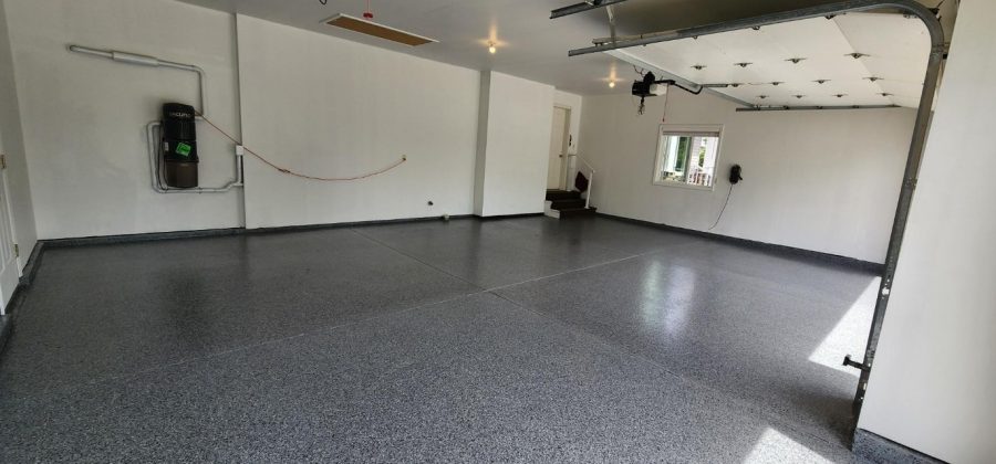 Garage floor coating in Spokane Valley Preview Image 3