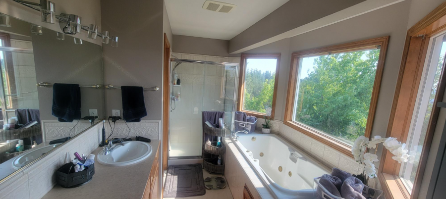 Interior house painting by CertaPro Painters in North Spokane Preview Image 3