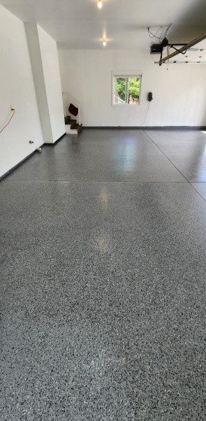 Garage floor coating in Spokane Valley Preview Image 2