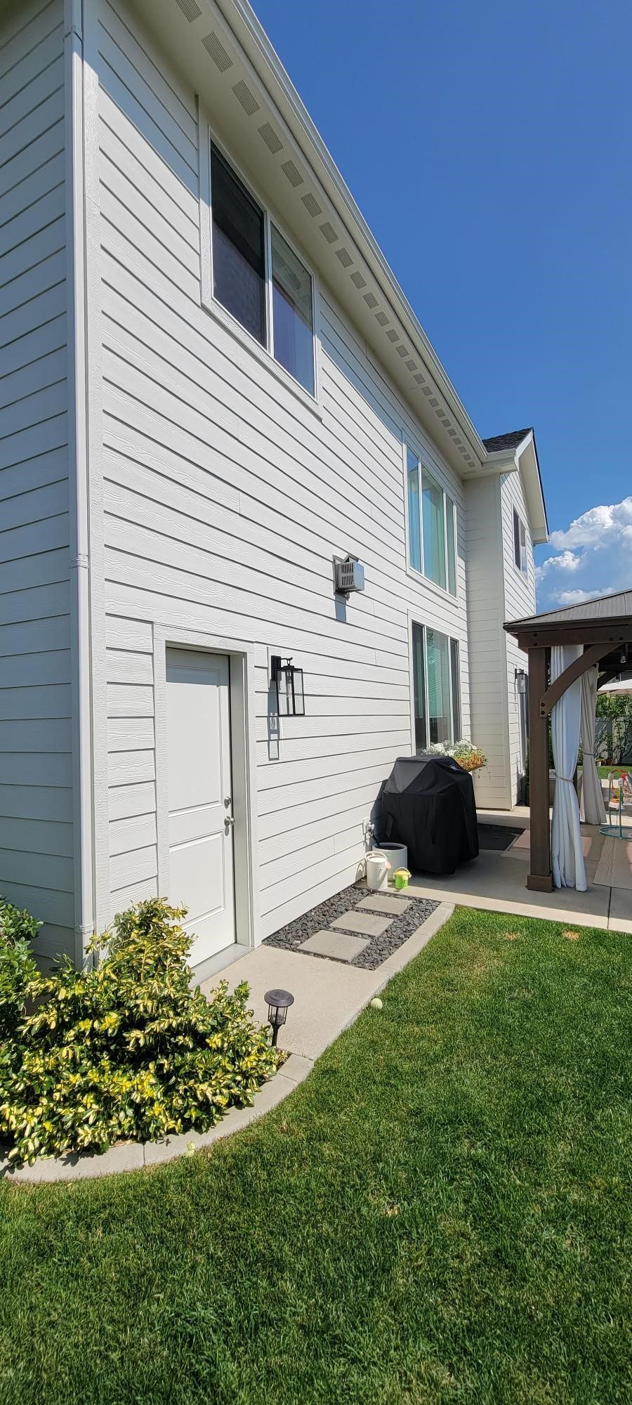 Exterior painting at Liberty Lake Preview Image 2