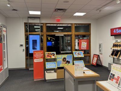 Interior painting of a Verizon store in Spokane