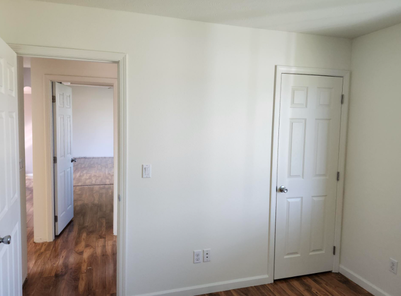 Spokane interior house painting Preview Image 4
