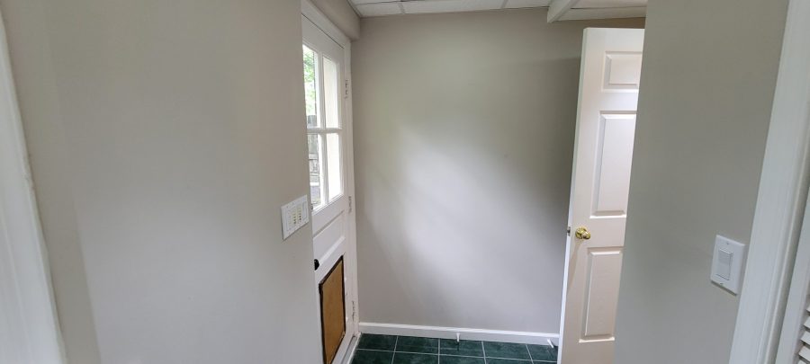 home interior room before repaint Preview Image 17