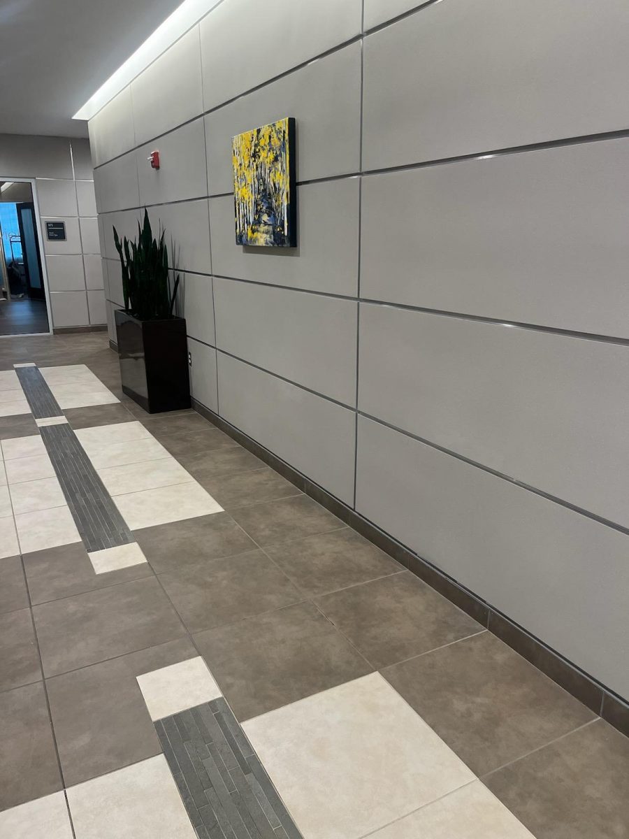 commercial hallway Preview Image 6