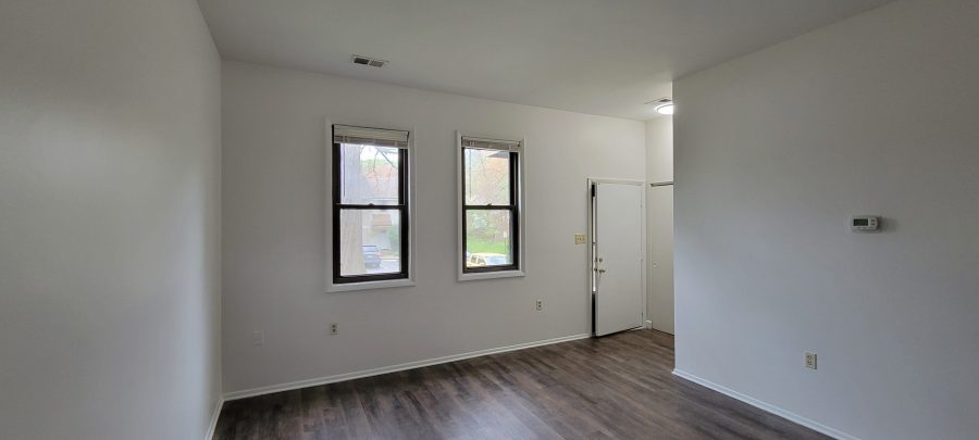 townhouse interior room Preview Image 5