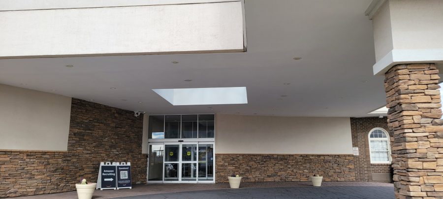 Hilton entrance painting Preview Image 6