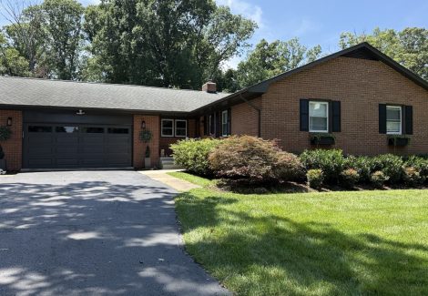 Siding and Exterior Accent Painting