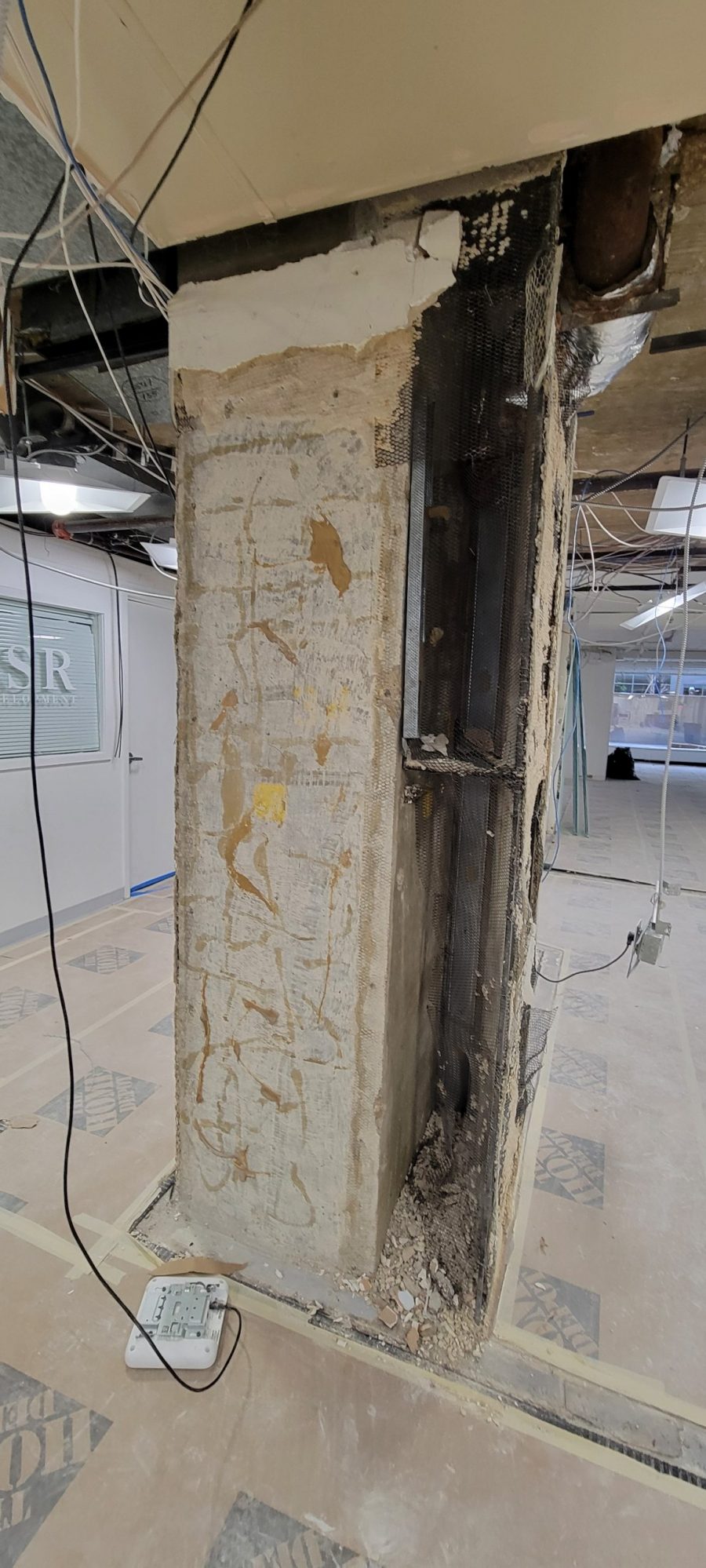damaged drywall in commercial space Preview Image 19