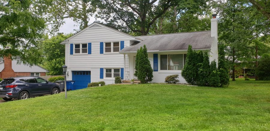 white siding with blue shutters home in springfield Preview Image 1