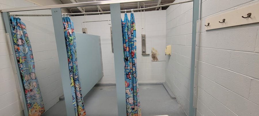 changing stalls in tidal waves pool interior before painting Preview Image 4