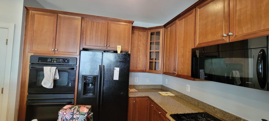 before kitchen cabinet painting Preview Image 6