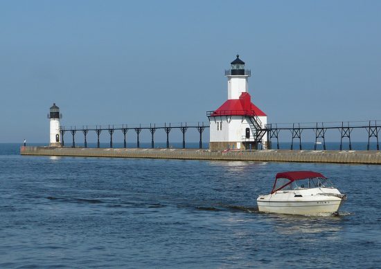 lighthouse benton harbor