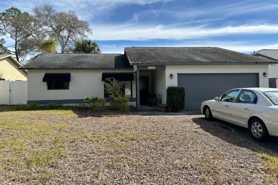 Clearwater exterior painting before photo Preview Image 1