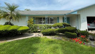 Pinellas Point exterior painting project front of house view