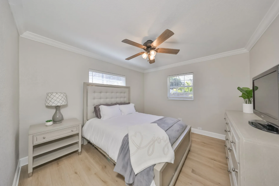 Residential Interior Painting Project Preview Image 4