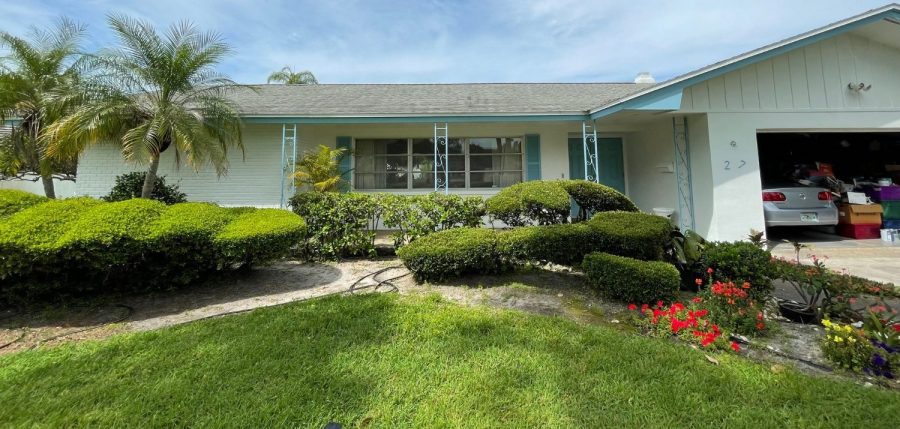 Pinellas Point exterior painting project front of house view