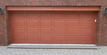 Garage Door Painting