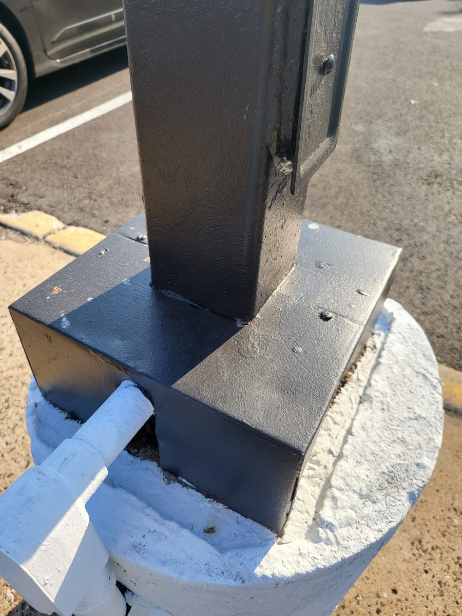 light pole painting Preview Image 3