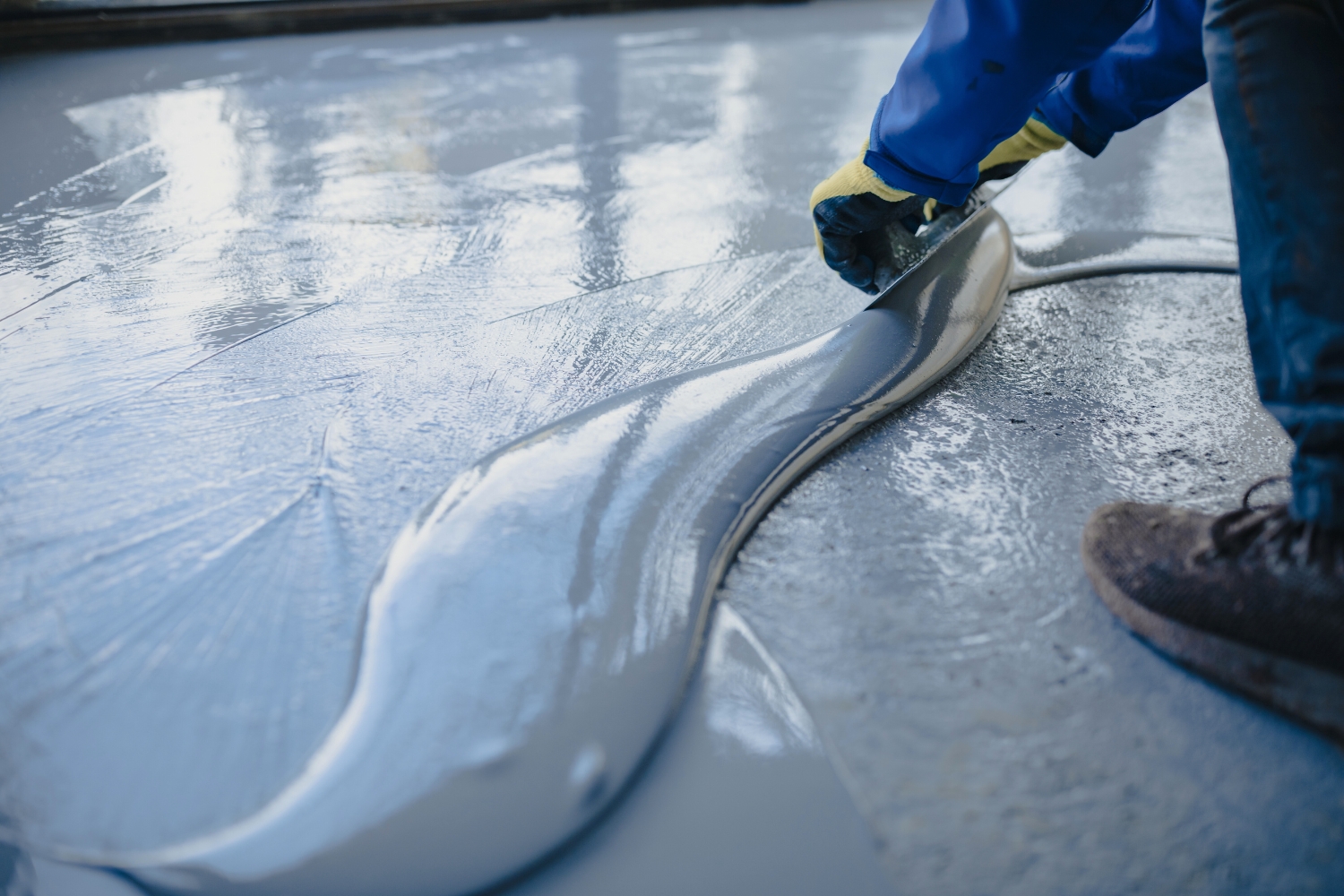 Epoxy garage floor application