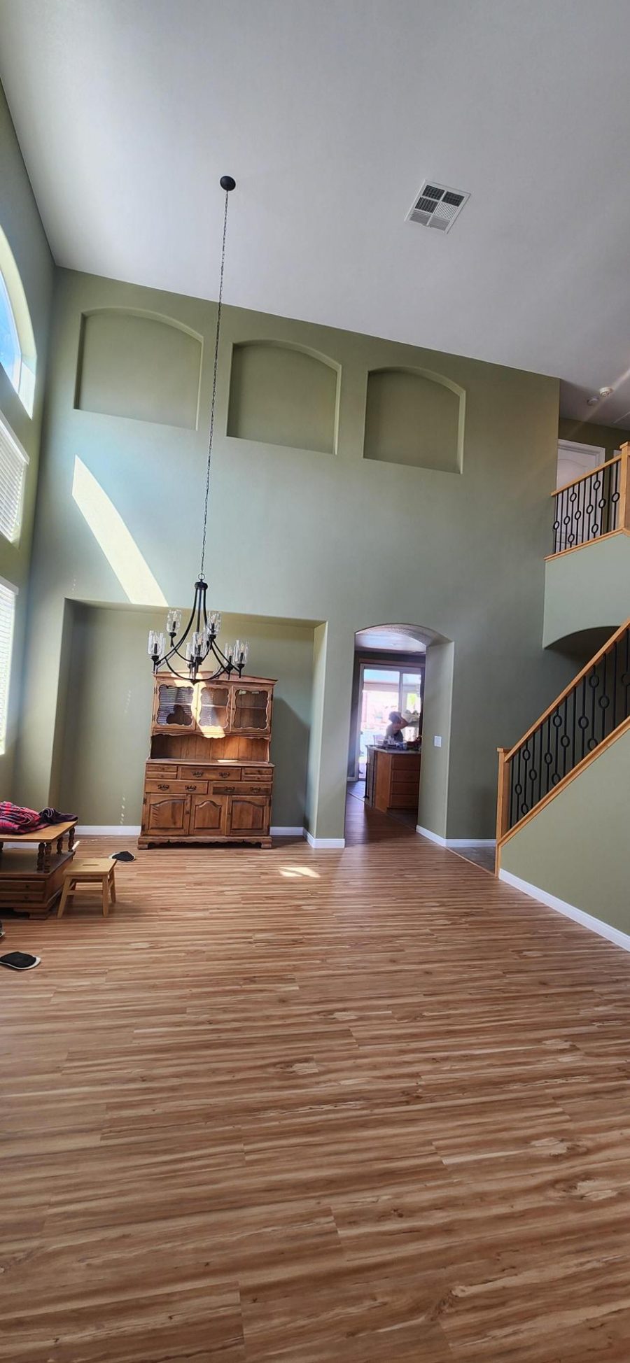 painted home entrance Preview Image 1